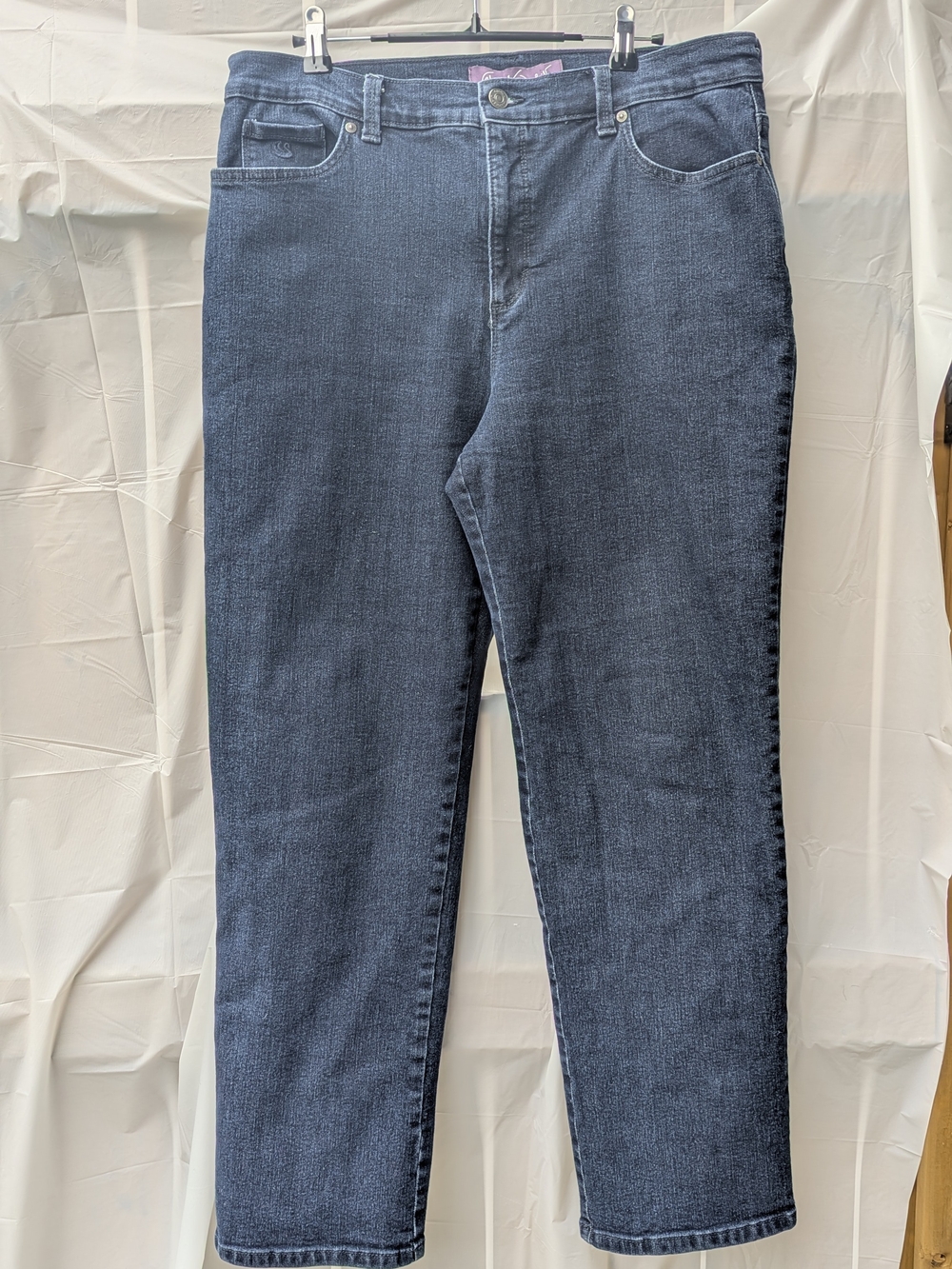 Gloria Vanderbilt High Rise Straight Leg Jeans Minimalist Classic